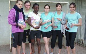 Equipe Minines Filles 2010  (2 sur 2)